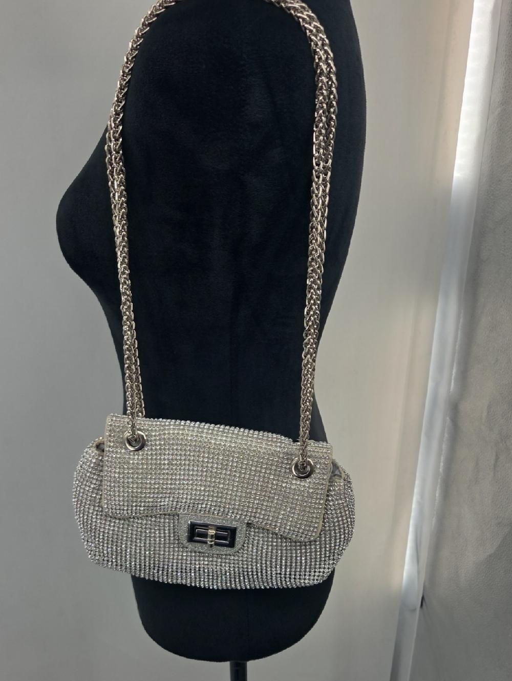 Silver Crystal Chain Shoulder Bag Or Cross Body Bag - Picture 2 of 16